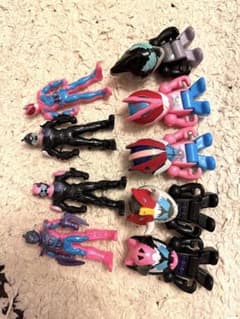 仮面ライダーリバイス　バスボムセットのサムネイル