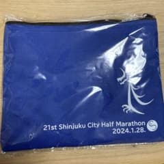 新宿シティハーフマラソンオリジナルサコッシュのサムネイル