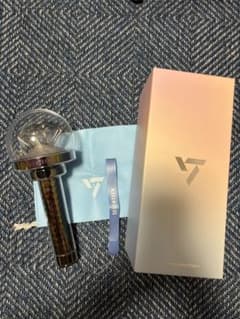 SEVENTEEN OFFICIAL LIGHT STICK VER.3のサムネイル