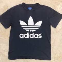 アディダスTシャツのサムネイル
