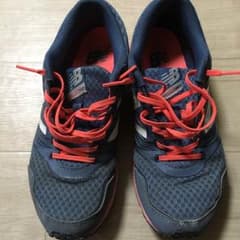 NBランニングシューズのサムネイル
