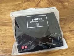 UNIQLO VネックTシャツ ブラック Sサイズ