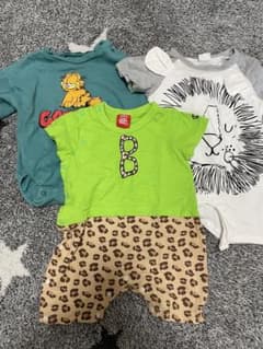 ベビー服セット カラフル 動物柄のサムネイル