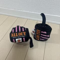 ALL OUT オールアウト　 リストラップ プロ 黒とピンクのサムネイル