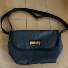 THRASHER ショルダーバッグのサムネイル