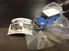 新品 1/64 FJ40 トヨタ ランドクルーザー ブルーのサムネイル