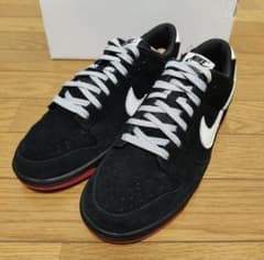ナイキダンクロー　ブラック28.0cmのサムネイル