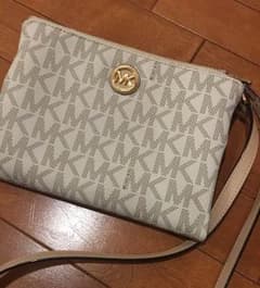 マイケルコース♡ウォレットポシェットバックのサムネイル
