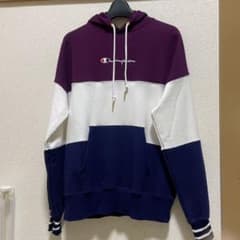 チャンピオン　レディースパーカーのサムネイル