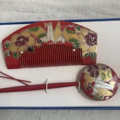 かんざしと櫛のセットのサムネイル