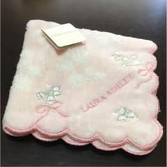 新品タグ付き ハンカチのサムネイル