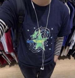 archive Ｔシャツ opium 星柄 短丈 y2 古着のサムネイル