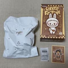POPMART POP BEAN COFFEE FACTORY CRYBABYのサムネイル