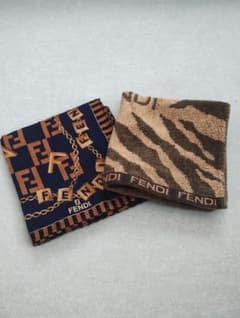 FENDI ハンカチ 2枚セット中古品 - メルカリ