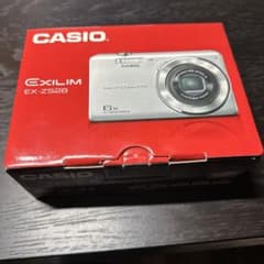カシオ　ExILM EX-ZS28のサムネイル