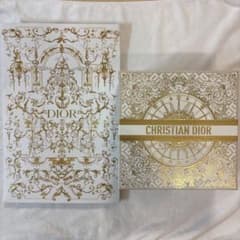 CHRISTIAN DIOR ギフトボックス 空箱のサムネイル
