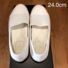 フラットシューズのサムネイル