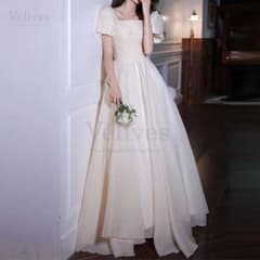 アイボリー パフスリーブ ロングドレスのサムネイル