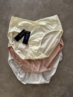 (未使用) マタニティパンツ3枚セットのサムネイル