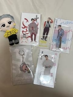  Man 岩本照　アクリルスタンド ラバーバンド　ぬいぐるみ　セット Snow Man 岩本照 アクリルスタンド ラバーバンド ぬいぐるみ