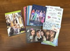 NEWJEANS CDアルバム OMG [MESSAGE CARD VER]のサムネイル