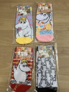 【新品】MOOMIN ムーミン ソックス 4足セット　19〜24cmのサムネイル