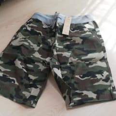 メンズ短パン　迷彩色のサムネイル
