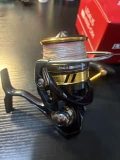 DAIWA LEGALIS LT 4000D-CXH スピニングリールのサムネイル