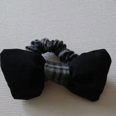 ハンドメイド シュシュのサムネイル