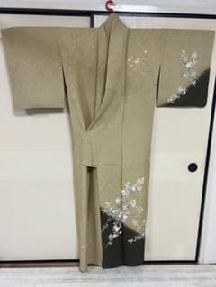 単衣 訪問着 花柄 カーキー2色 正絹 単衣 訪問着 花柄 カーキー2色 正絹 - メルカリ