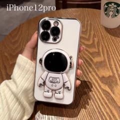 iPhone12pro 宇宙飛行士 スタンドのサムネイル