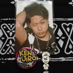 三代目JSB ネーム缶バッジ  BPfinal 山下健二郎 チャーム&カード付きのサムネイル