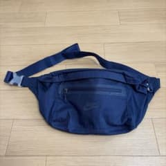 NIKE ウエストバッグのサムネイル