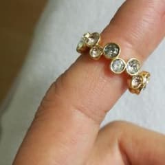 SWAROVSKIのサムネイル