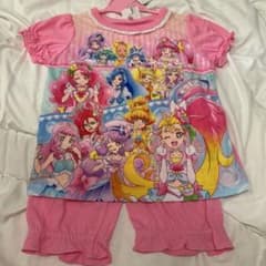 新品　プリキュア 光るパジャマ　110 半袖のサムネイル