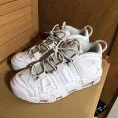 NIKE AIR モアテンのサムネイル