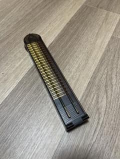 東京マルイ　P90 純正マガジンのサムネイル