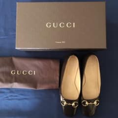 GUCCI パンプスのサムネイル