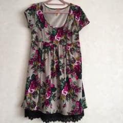 ロイヤルパーティー 薔薇ワンピのサムネイル
