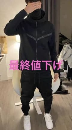 NIKE Tech Fleece フルジップパーカー ブラックのサムネイル