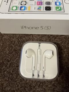 未使用 iPhone純正イヤホンのサムネイル