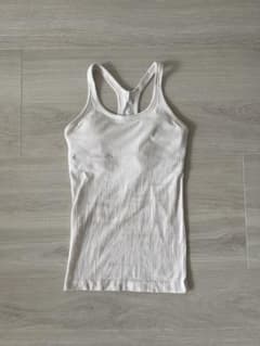 Lululemon Ebb tankのサムネイル