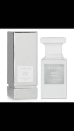【新品未使用】TOM FORD SOLEIL NEIGE100ml 新品未使用】TOM FORD SOLEIL NEIGE100ml - メルカリ