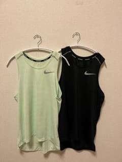 NIKEランニングシャツ　タンクトップのサムネイル