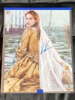 キーラ・ナイトレイ 直筆 サイン ポートレート 11×14 キーラ・ナイトレイ 直筆 サイン ポートレート 11×14 - メルカリ