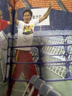 B'z LIVE-GYM Pleasure2000 Juiceグッズ稲葉ジャージ - メルカリ