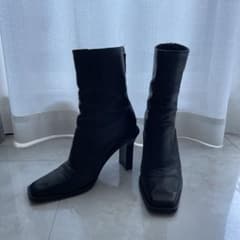 ZARA スクエアトゥ　ブーツ 黒　ブラック　40のサムネイル
