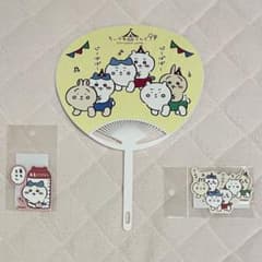 【値下】ちいかわ ノベルティうちわ ＆ ぴーぽぽ 乗れません ステッカー セットのサムネイル