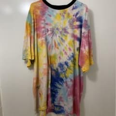 【新品手染め】ゆったり着るタイダイ Tシャツ マルチカラー クルーネックのサムネイル