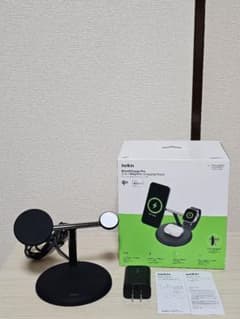 Belkin BOOST CHARGE PRO 3-in-1充電器のサムネイル